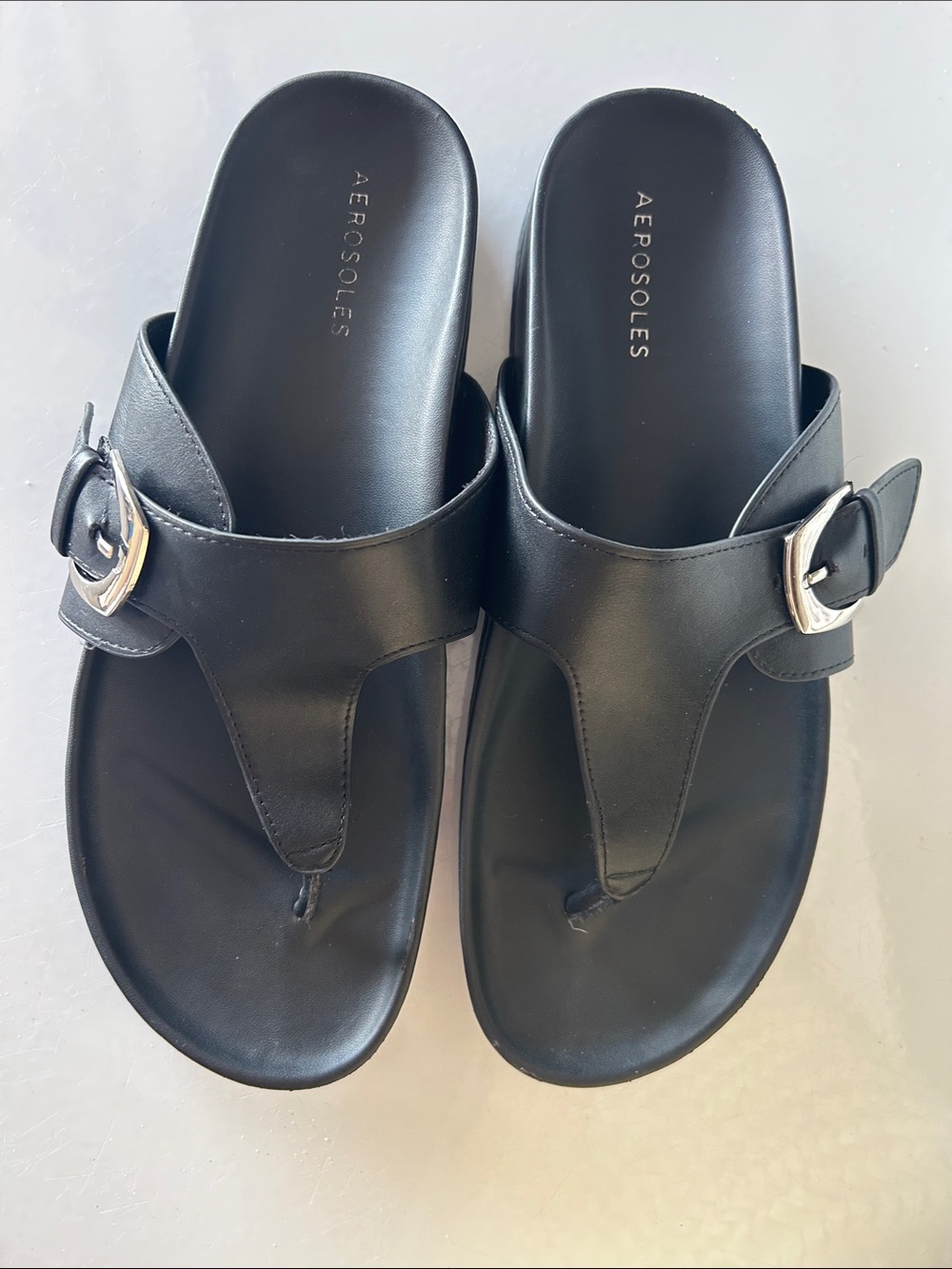 AEROSOLES Black Buckle Thong Slide Sandals - Picture 6 of 8